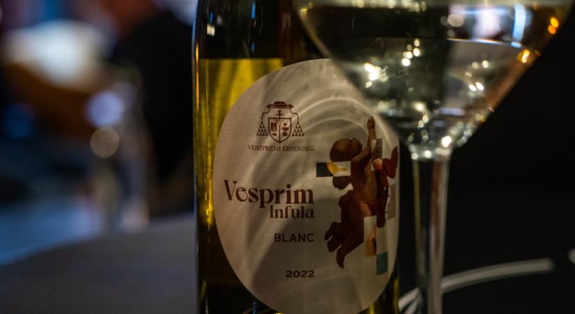 Már megkóstolhatjuk a Veszprémi Érseki Pincészet új borait