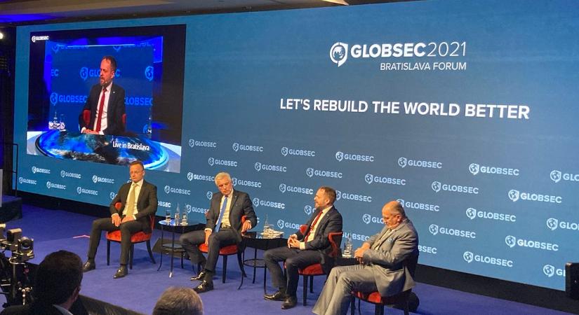 Hatvanhárom ország képviselői vesznek részt a pozsonyi Globsec konferencián