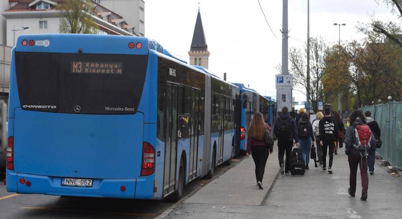 Pályahiba miatt újból pótlóbuszok járnak a hármas metró vonalának egy részén