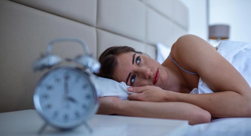 Ezért alszol rosszul a menstruáció alatt - és ezt teheted ellene
