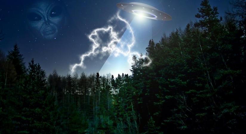 Két év után hozták nyilvánosságra a felvételt: percekig lebegett az égen egy UFO Kaliforniában – videó