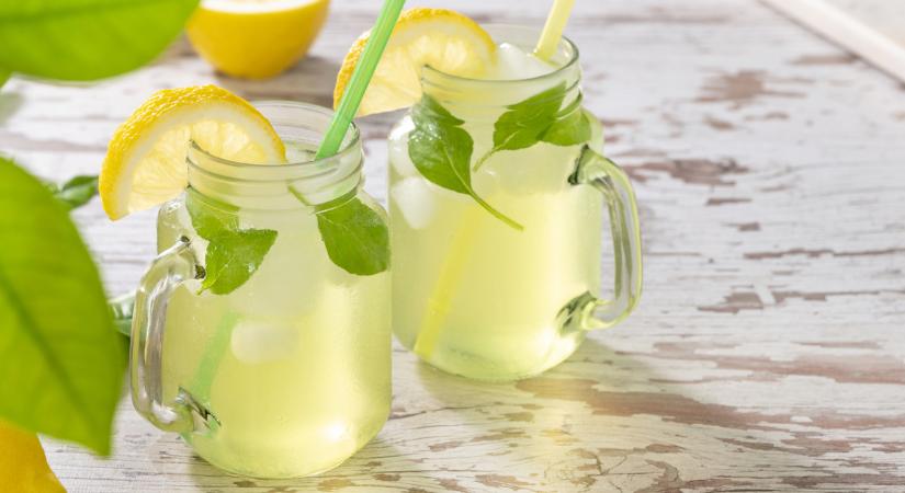 Klasszikus, hűsítő limonádé nyárra: bazsalikom dobja fel