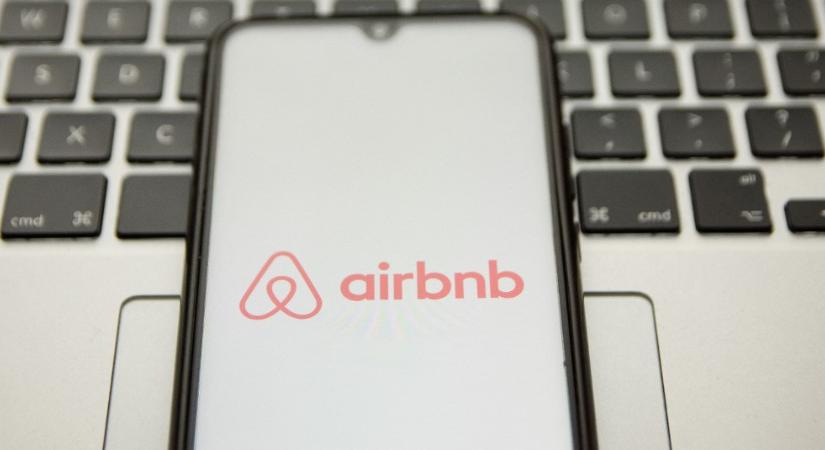 Jön a kamatmentes részletfizetés az Airbnb-ben