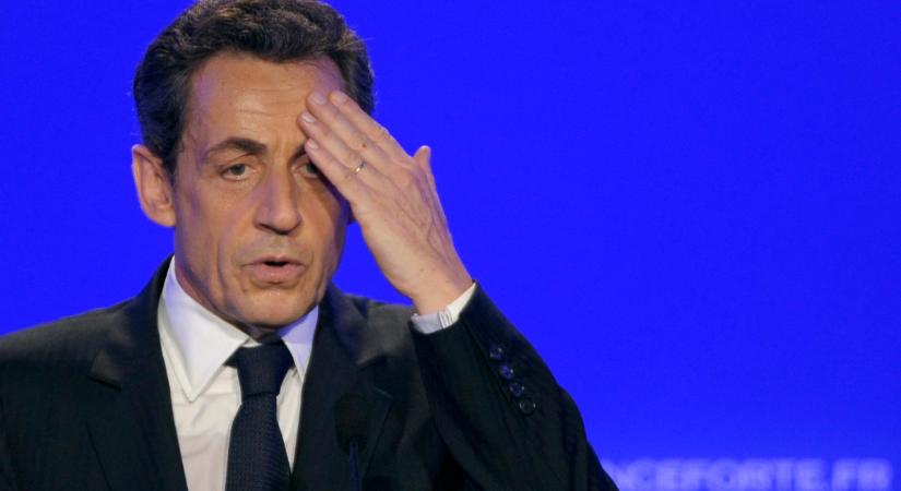 Bérletet vált a vádlottak padjára Nicolas Sarkozy