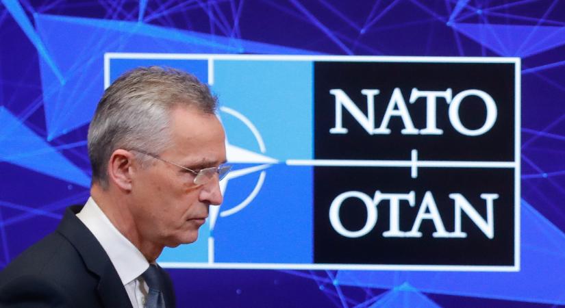Stoltenberg: Ukrajna NATO-csatlakozása nincs napirenden, amíg dúl a háború