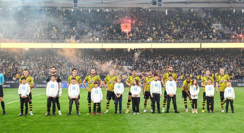 Görögország: az AEK Athén a bajnokság után a kupát is megnyerte