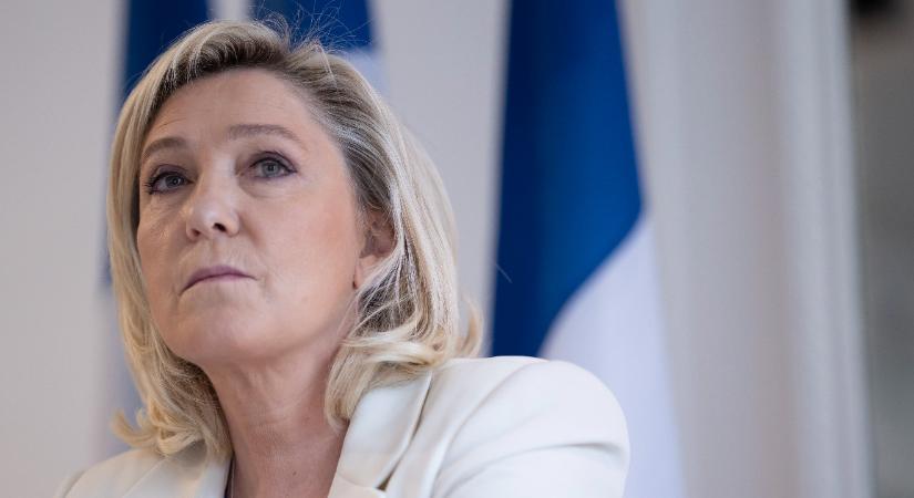 Marine Le Pen orosz kapcsolatait vizsgálja a francia parlament