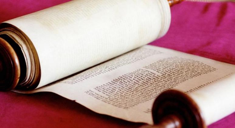 Sávuot, a hetek, az új termés és a Tóraadás ünnepe