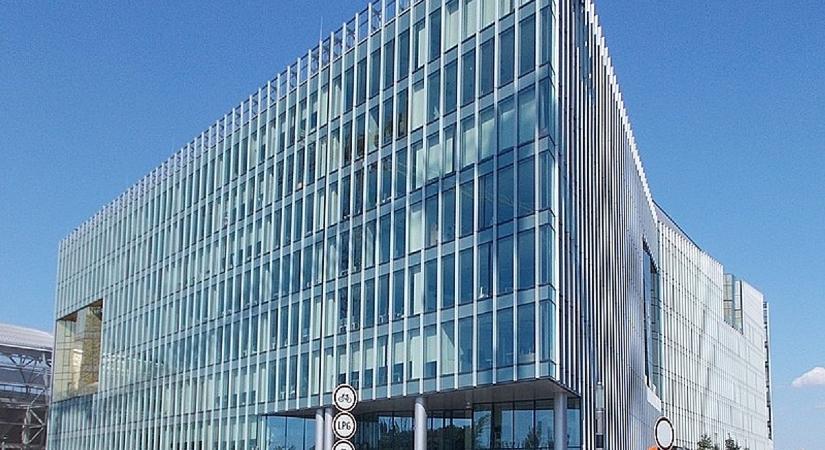 Csaknem 15 milliárd forint értékben fogadott el ajánlatokat részvényvisszavásárlási aukcióján a Magyar Telekom