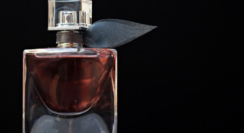 A parfümök kiválasztása – öt hasznos tipp, hogy megtaláld a tökéletes illatot