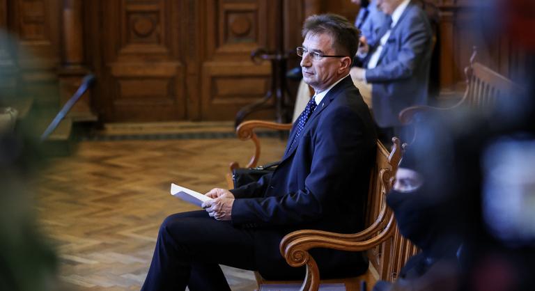 Völner Pál ügyvédje: Miért zárták le ilyen gyorsan a nyomozást? Vannak sejtéseim