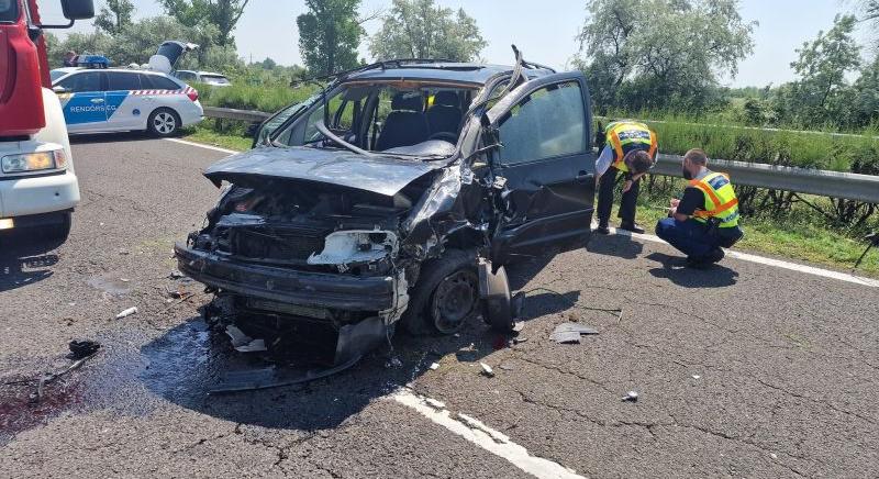 Halálos baleset történt az autópályán Füzesabony mellett