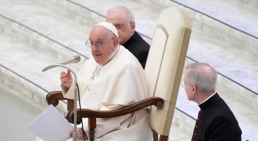 Csak a felek közti párbeszéd vezethet békéhez – Ferenc pápa
