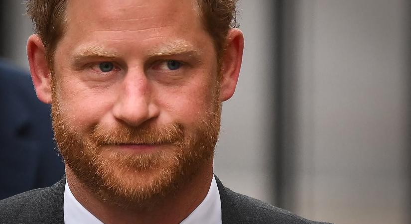 Harry hercegnek állítólag van egy titkos hotelszobája van, ahova Meghan Markle elől menekül