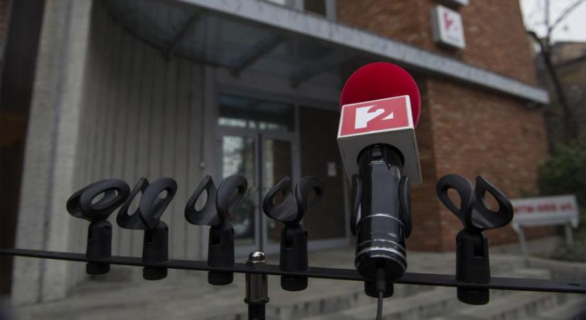 Itt a vége, futószalagon közli a helyreigazításokat a fideszes média