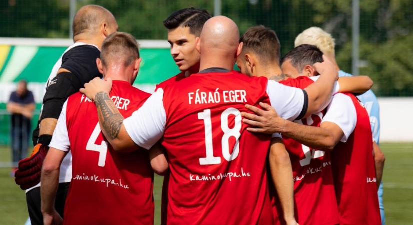 Debreceni focilegendák is a csapatban: a Fáraó Bútor a Tippmix Minifoci MK egyik nagy esélyese