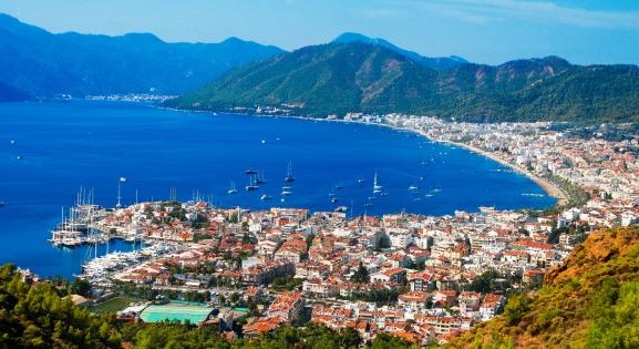 Mindegy hova, csak irány a tenger – Megélénkült az orosz turizmus