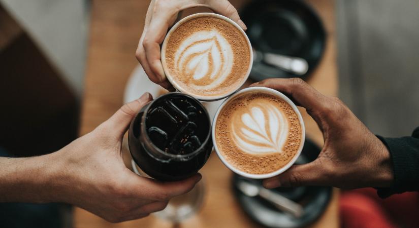 Costa Coffee felmérés: Minden 3. fogyasztó rendszeresen iszik koffeinmentes kávét