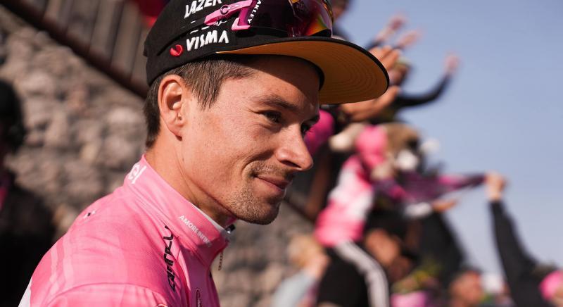 Giro d'Italia hírek: Roglic a szlovén szurkolók bűvöletében, Thomasban ennyi volt, Rómában zárul a verseny