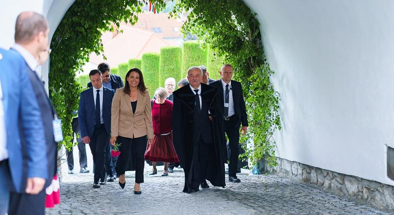 A magyar közösség újabb bástyáit avatta fel Novák Katalin Sepsiszentgyörgyön