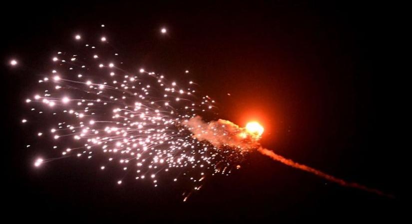 Újabb brutális légitámadás hullámot élt át az éjjel Kijev