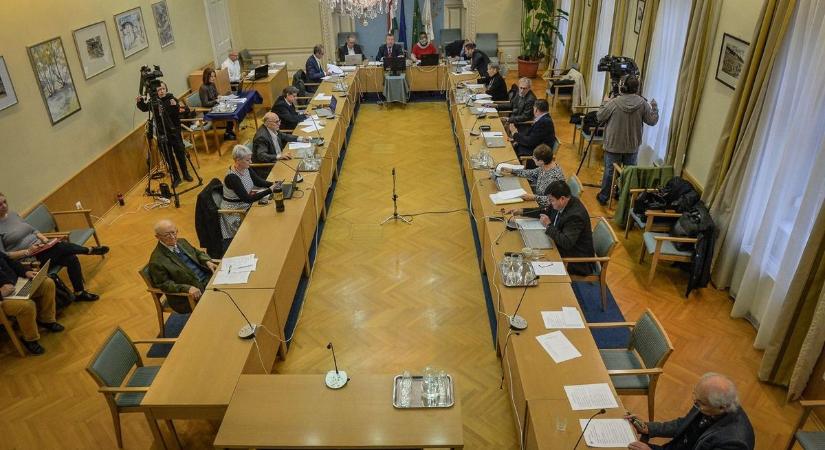 Dr. Vértes Edit és dr. Albert István kapja idén a Gyöngyös Város Egészségügyéért kitüntetést