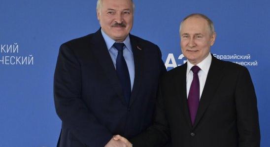 Atomfegyvert adna a belorusz elnök azoknak az országoknak, amelyek csatlakoznak Fehéroroszország és Oroszország uniójához