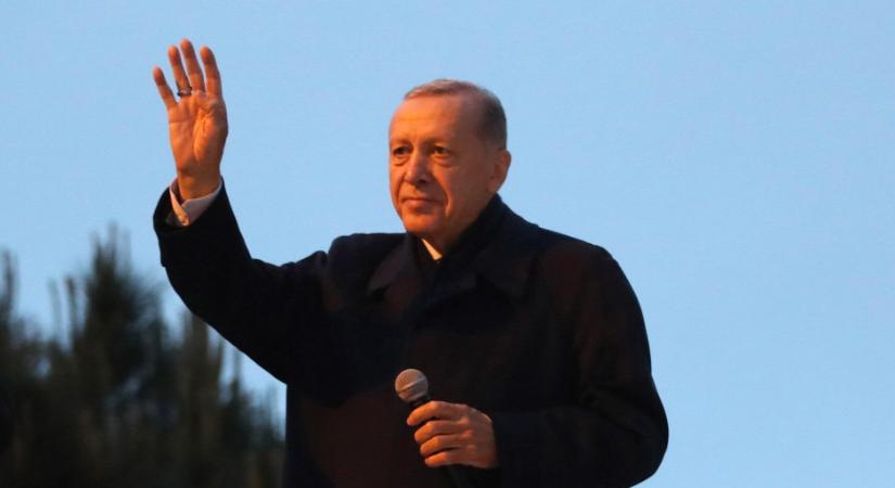 Így ünnepelték a törökök Erdogan győzelmét - képek