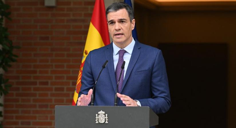 Buktak a koalíciós pártok, előrehozott parlamenti választásokat jelentett be a spanyol miniszterelnök