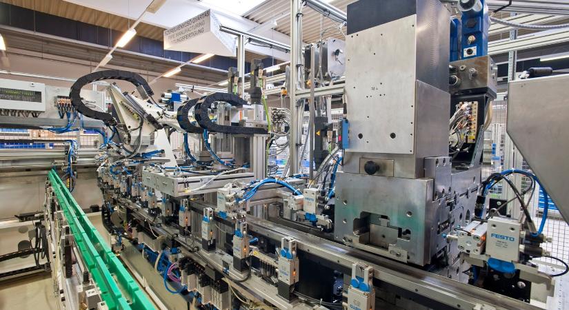 Siemens-technológiával digitalizál magyar gyárában a Poppe  Potthoff