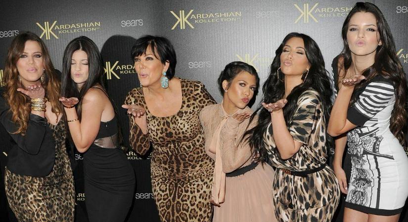 Csilliárdos divat- és beauty-birodalom: A Kardashian-nővérek vállalkozásai