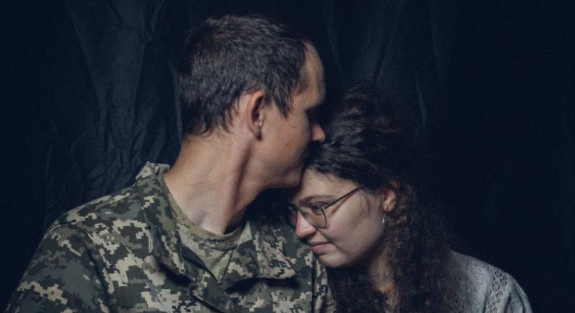 Egy ukrán katona feleségének tanúságtétele: Úgy nappal, mint éjjel – ember