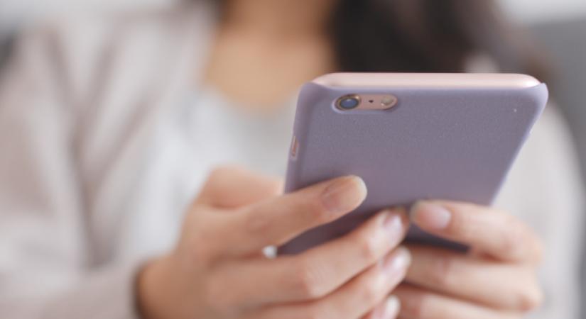 Ha letöltötted, most azonnal töröld! Lehallgatja a telefonokat ez az alkalmazás, 15 percenként készít felvételeket