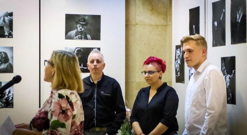 Kanizsai és kanizsai kötődésű koncertfotósok kiállítása a Honvéd Kaszinóban