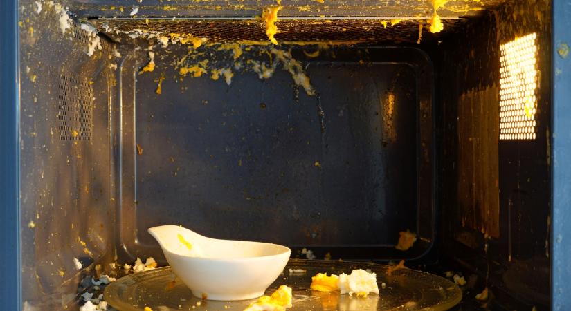 Súlyos égési sérüléseket okozott a mikróban főzött tojás