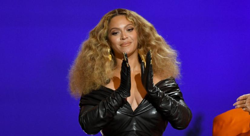 Beyoncé Tina Turner egyik dalával tisztelgett az énekesnő előtt