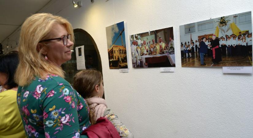 Lelkileg erősít az egyházmegyei tárlat