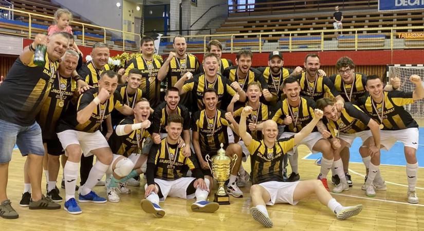 Futsalban is lesz elsőosztályú csapata Pécsnek: feljutott a PEAC!