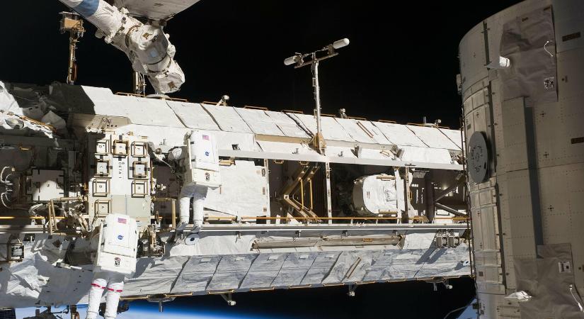 Visszatért a Földre a Nemzetközi Űrállomásról az Axiom Space második, magánszemélyeket szállító űrhajója