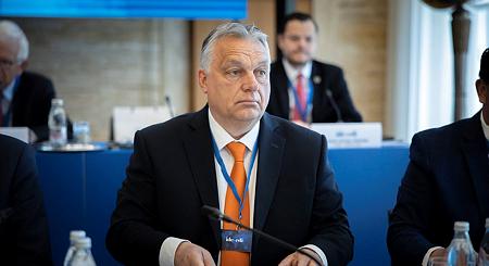 Megszólalt a plébános, aki Orbán Viktor szentmiséjét tartja a születésnapján: „Egy hiteles kereszténydemokrata vezetőért imádkozunk”