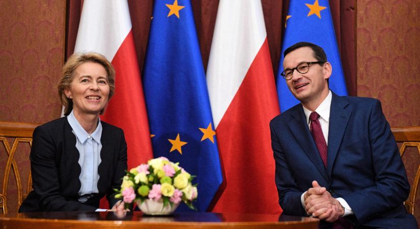 Fennáll a veszélye, hogy a lengyelek kilépnek az EU-ból, legalábbis az oroszok szerint