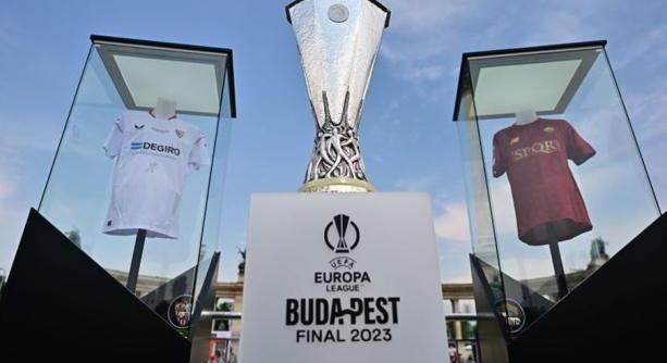 Európa-liga - A trófea mellett a BL-indulás a tét a budapesti döntőben