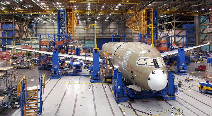 Növeli a Dreamliner gyártási rátáját a Boeing