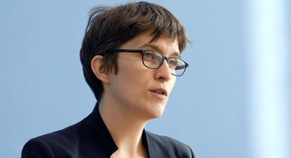 Már egy német miniszter is aggódik magyar soros elnökség miatt