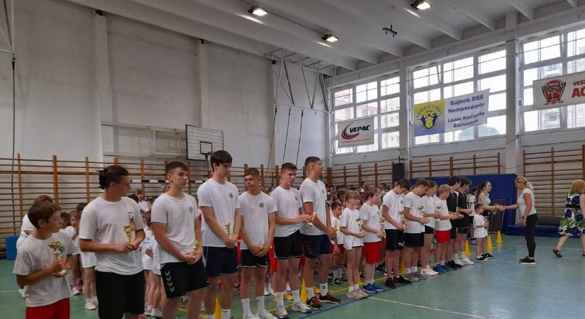 Sportban a legeredményesebb tanévet zárták a Báthoryban