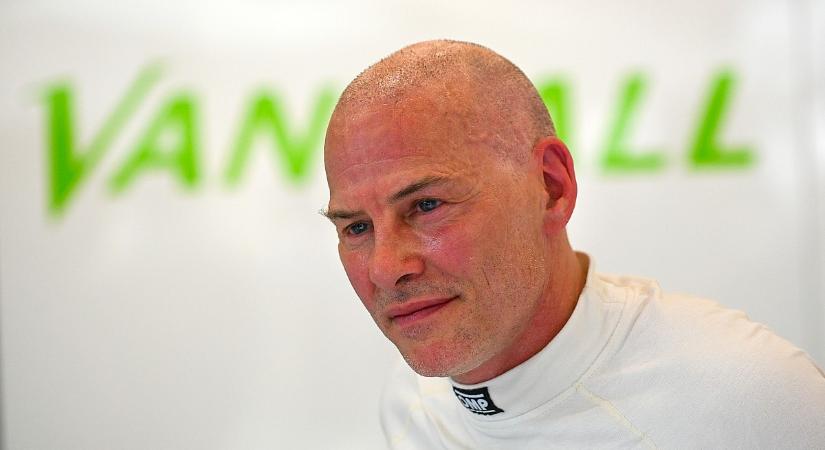 Villeneuve-öt kitették a Le Mans-i csapatból, a kanadai most keményen reagált