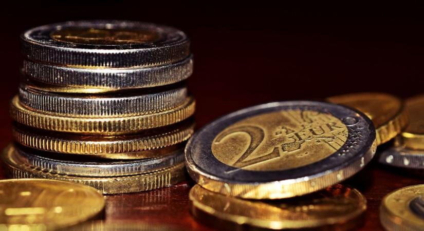 Így áll a forint szerda este