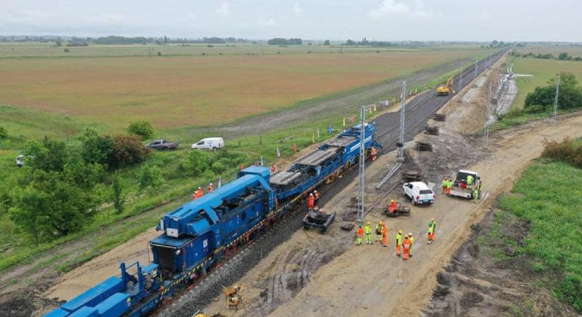 Budapest-Belgrád-vasút: A kínaiak már elkezdték fektetni a síneket Magyarországon