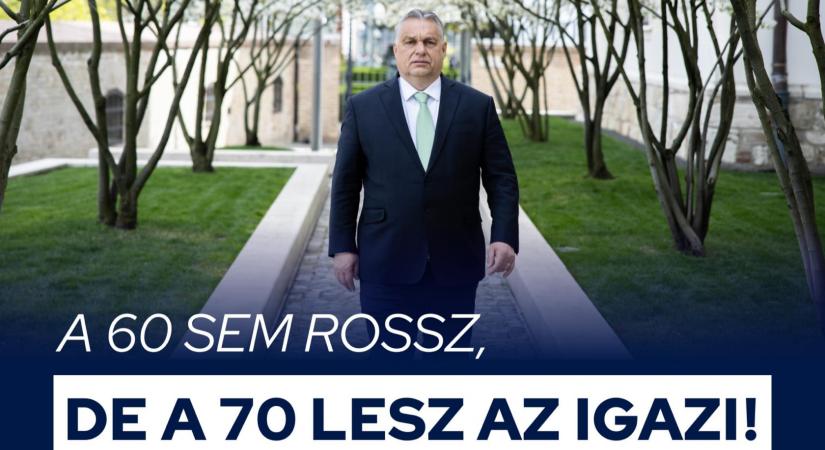 Orbán Viktor megköszönte a jókívánságokat, pedig kollégái nem is köszöntötték