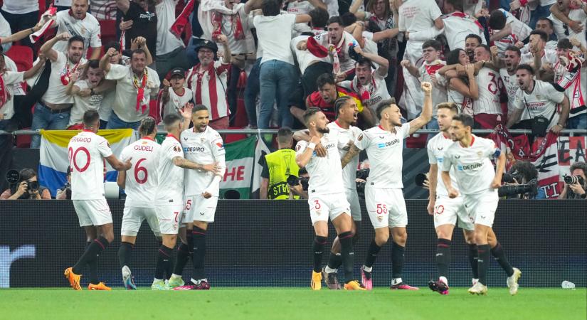 Tizenegyesekkel nyerte a Sevilla a budapesti El-döntőt, Mourinho először bukott el